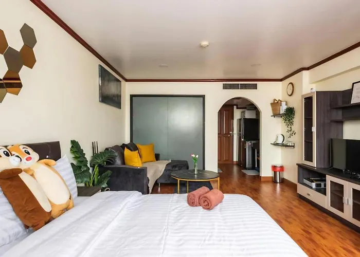 Selfcheckin Omni Tower Sukhumvit4 Nana Asoke Bts Mrt Hispeed Wifi Pool&gym Bangkok